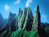 mountain-peaks-tahiti.jpg